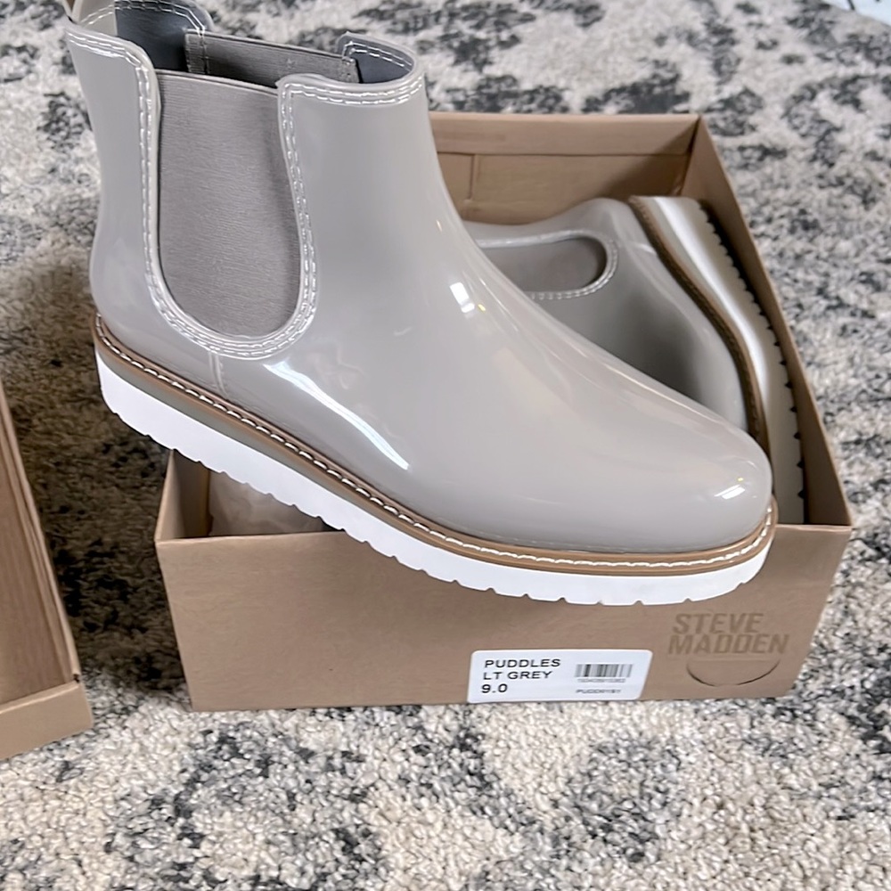 Rain boots